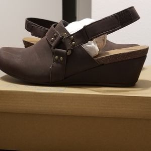 Brown clogs